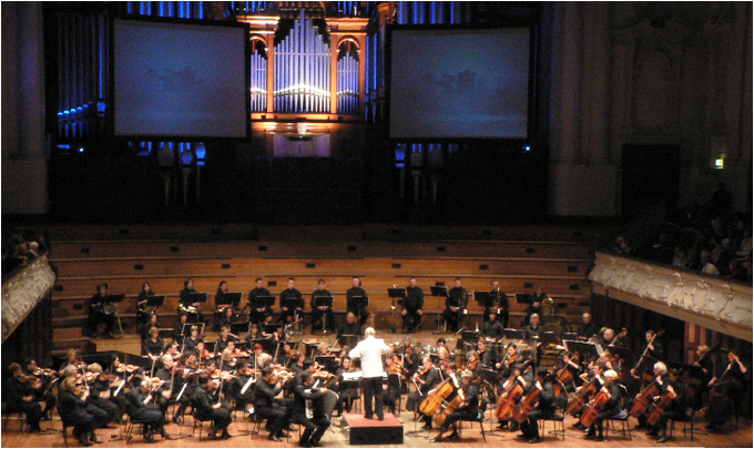 kevin friedrich with auckland symphony orchestra