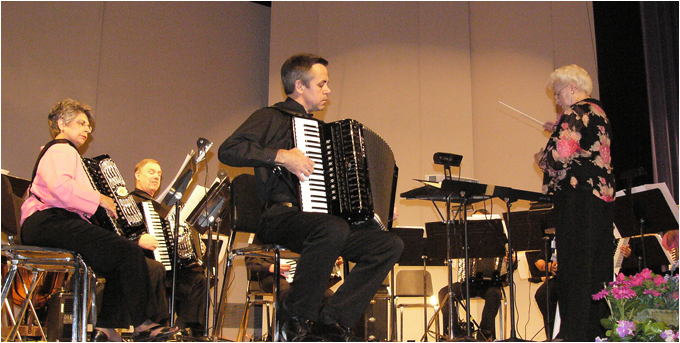 kevin with umkc accordion orchestra